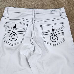 U-51 Authenticate Deluxe Denim White Jeans Black Thick Stitch Size 16 B133